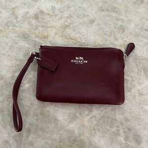 LAST CHANCE - Coach Burgundy Wristlet